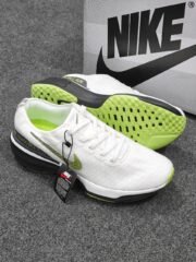 Nike Invisible Run 3 - Image 5