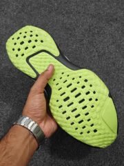 Nike Invisible Run 3 - Image 7